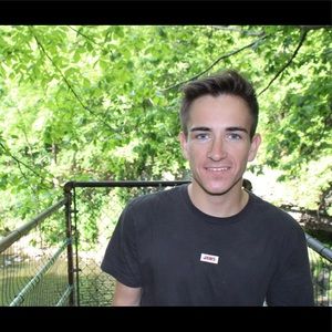 Meet your Posher, Sean